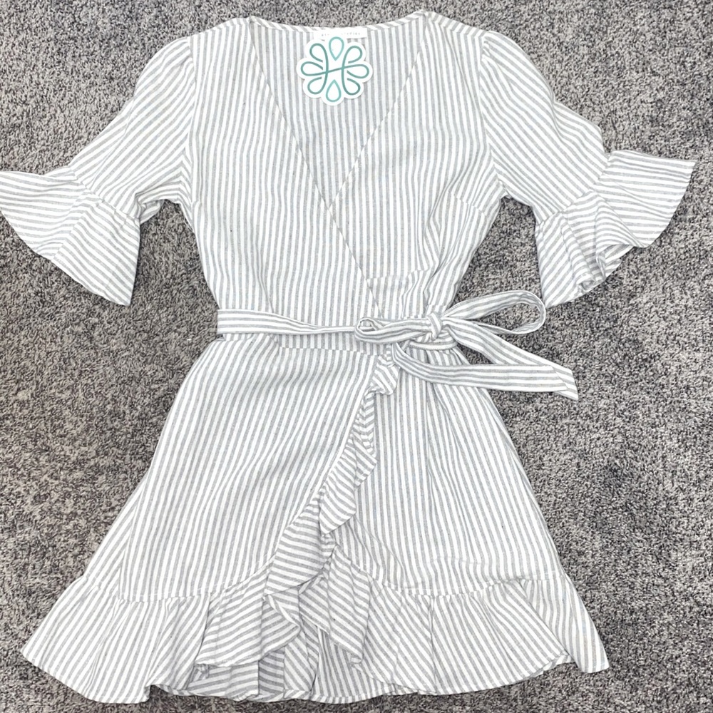 (SOLD) Gray Striped summer dress NEW!